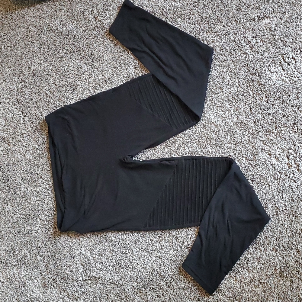 RAE leggings
